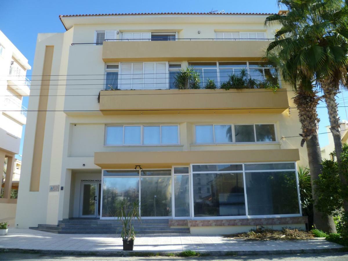 Privatunterkunft Double With Ensuite Bathroom At Datacom Building Nikosia